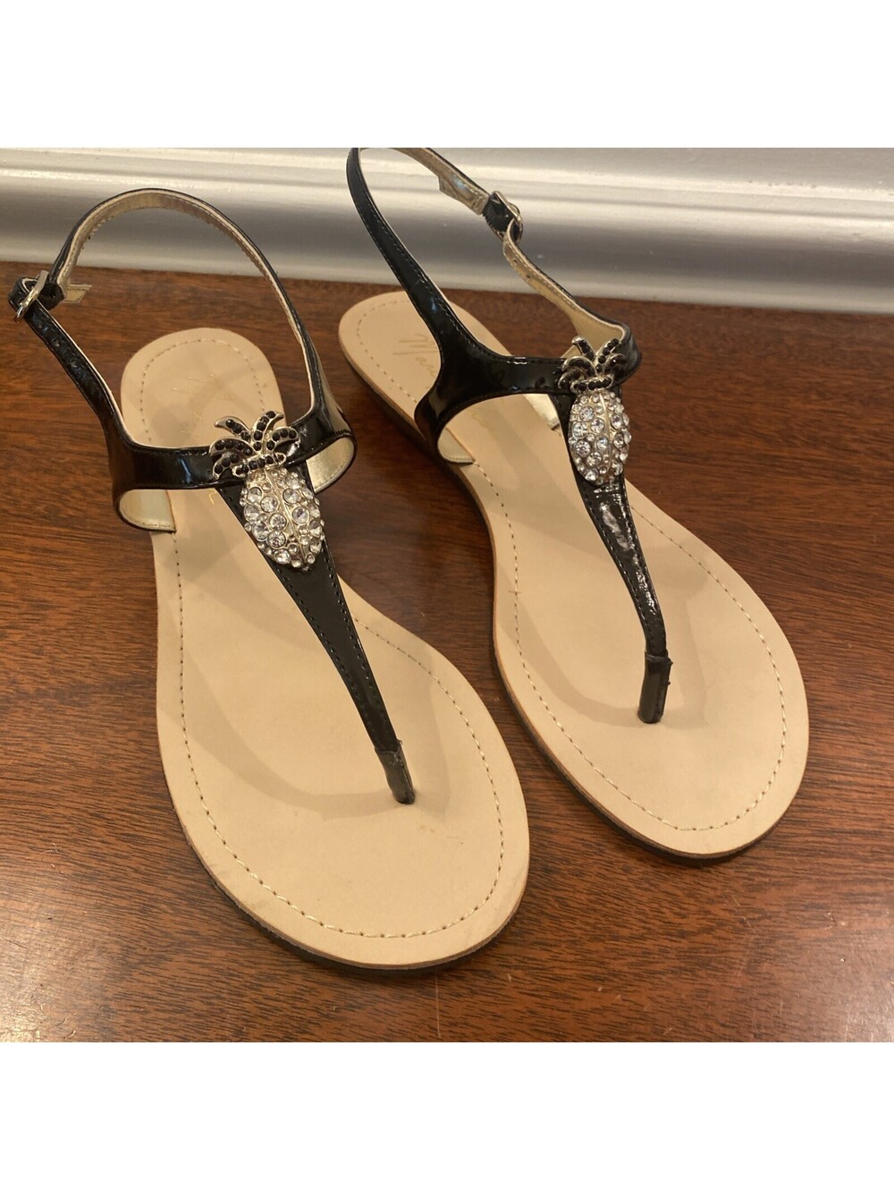 Y2K Marc Fisher Rhinestone Pineapple Black Patent Sandals Sz 7M Gold Interior